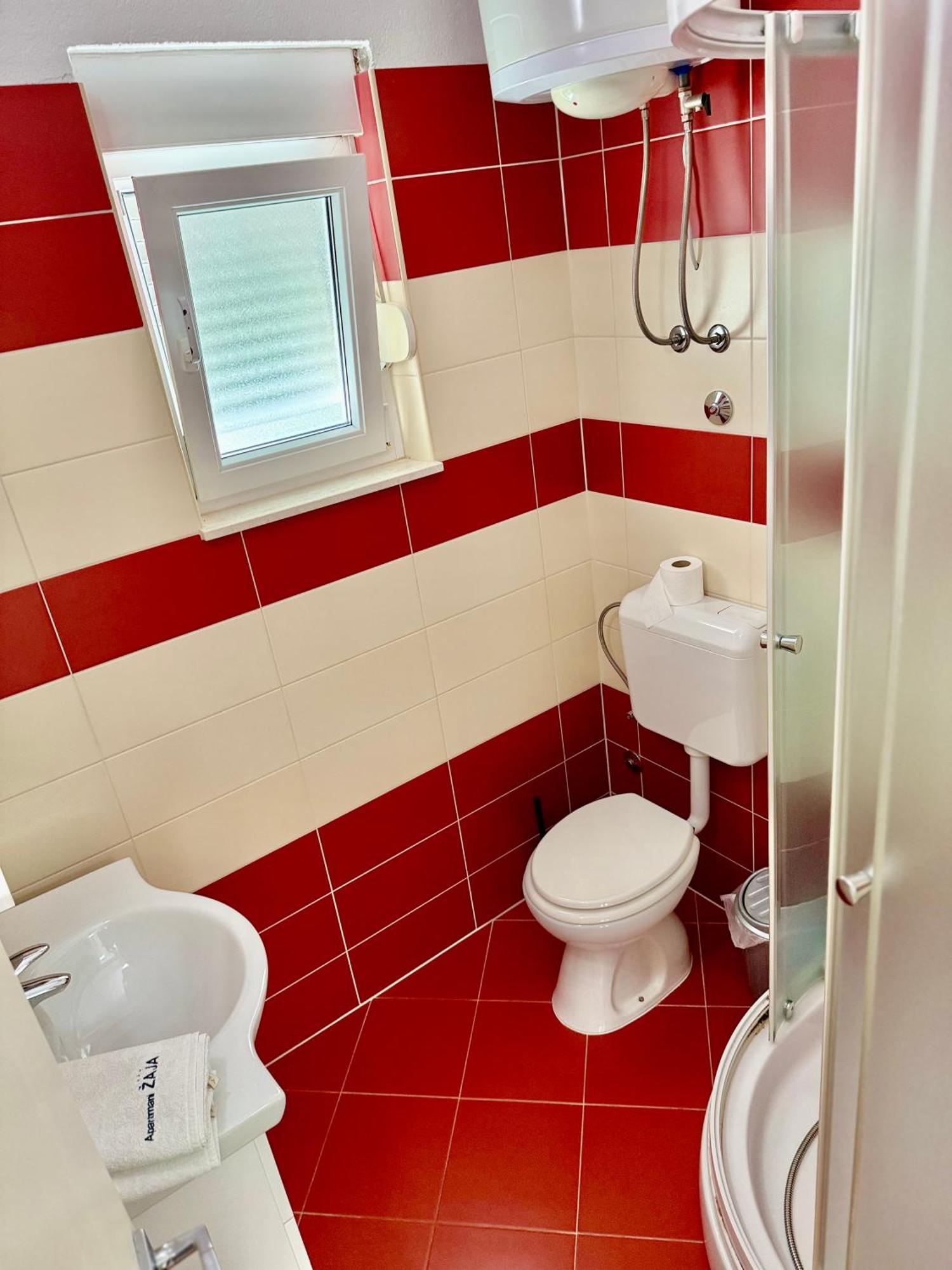 Apartments Zaja Сегет-Враниця Екстер'єр фото