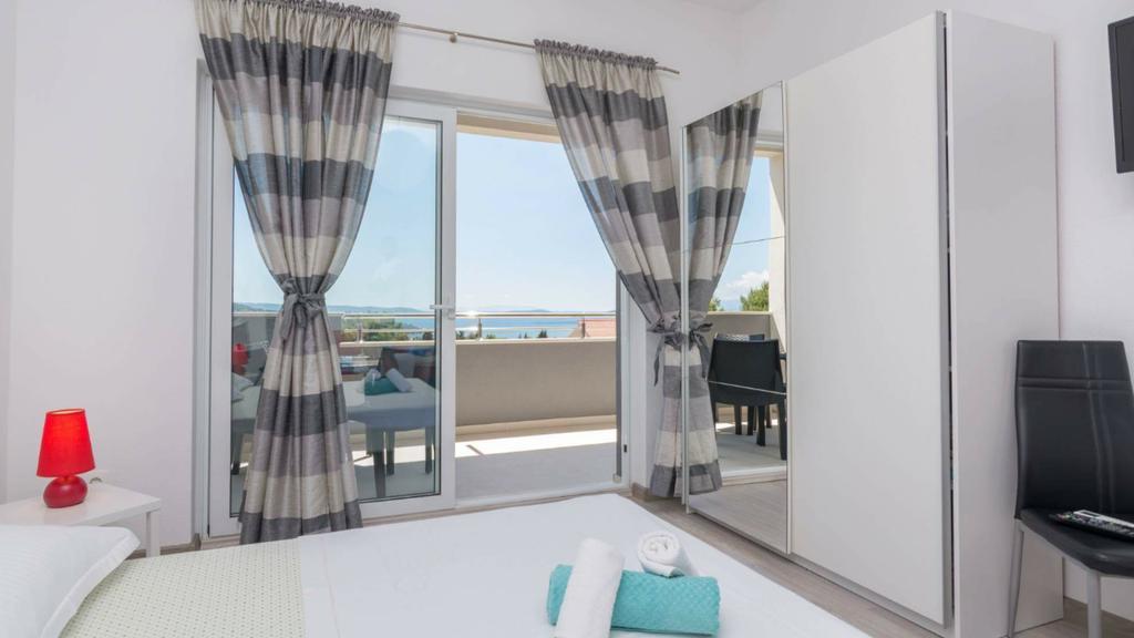 Apartments Zaja Сегет-Враниця Екстер'єр фото